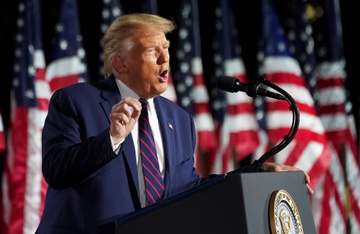 Su doi lap trong dien van nhan de cu cua hai ong Trump va Biden hinh anh