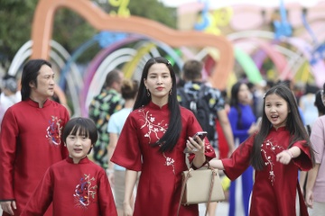 Nhung cau chuc Tet tang ong ba, cha me dip nam moi hinh anh