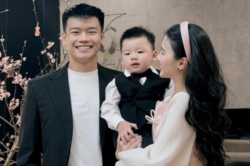 Thanh Chung khoe anh ben trong biet thu be the moi xay hinh anh