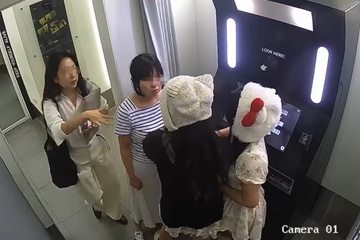 Tiệm photobooth cầu cứu vì bị 'tấn công' nhầm vụ túm tóc đánh người