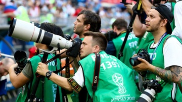 Tac nghiep tai World Cup, do nghe nao duoc ua chuong nhat? hinh anh