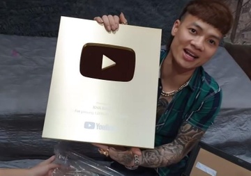Yeu cau YouTube ha kenh cua Kha Banh hinh anh