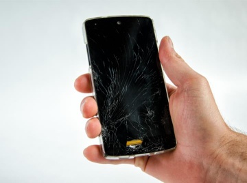 Neu thay 7 dau hieu nay, ban nen di mua ngay dien thoai Android moi hinh anh