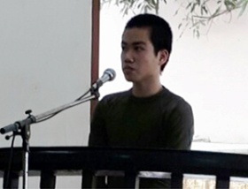 Nam 9X ru ban gai di choi de cuop dien thoai hinh anh