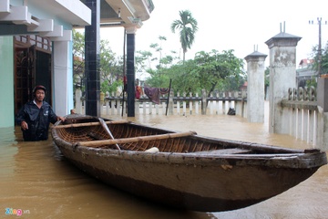 Quang Nam thiet hai 1.500 ty do mua lu va sat lo hinh anh