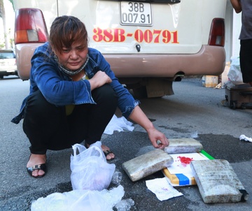 Giau 3 kg ma tuy trong thung xop dung thit dong vat hinh anh