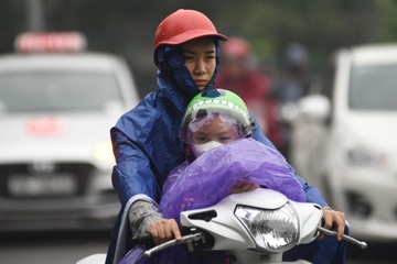 Khong khi lanh tran ve, Ha Noi tro ret hinh anh