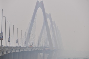 Khong khi Ha Noi sang 4/1 o nhiem nhat the gioi hinh anh