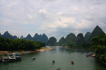 Non nuoc huu tinh o mat ho lon thu tu cuaTrung Quoc hinh anh