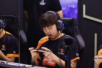 FL.ADC giai nghe, Lien Quan se mat di 'than rung'? hinh anh