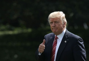 Thi truong se ra sao trong 10 tuan con lai cua ong Trump o Nha Trang? hinh anh