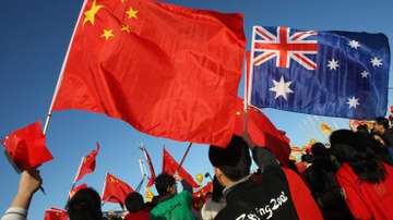 Tinh bao Australia: TQ tan cong mang quoc hoi va cac chinh dang hinh anh