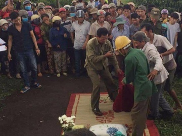 Uan khuc trong vu chong sat hai vo bang hang chuc nhat dao hinh anh