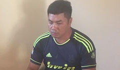 Tam giu nguoi dan ong dot phao, danh cong an hinh anh