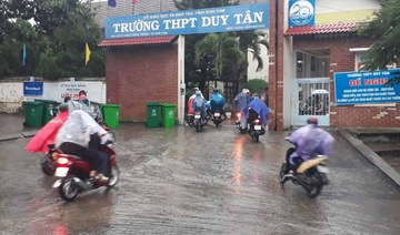 Hon 500.000 hoc sinh Gia Lai, Kon Tum nghi hoc tranh bao so 9 hinh anh