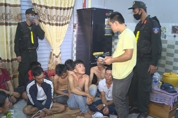 Dot kich soi xoc dia co nhieu nguoi canh gioi hinh anh