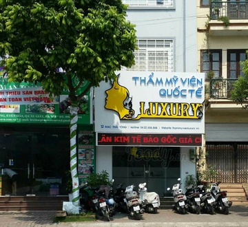 Xu phat tham my vien ban my pham khong ro nguon goc hinh anh