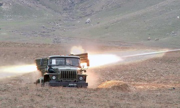 Do sung tai bien gioi Tajikistan - Kyrgyzstan, 16 nguoi chet hinh anh