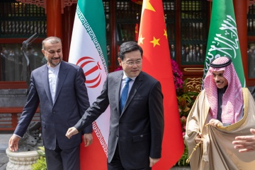 Iran, Saudi Arabia noi lai quan he sau cuoc gap o Bac Kinh hinh anh