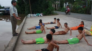 16 nam day boi mien phi hinh anh