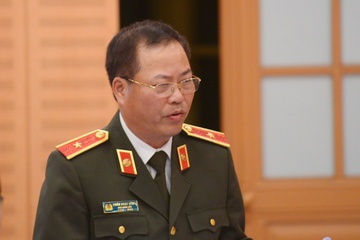 Ha Noi phat hon 600 nguoi khong deo khau trang khi ra duong hinh anh
