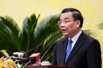 Khong du hop day du, lanh dao 18 don vi bi Chu tich Ha Noi phe binh hinh anh