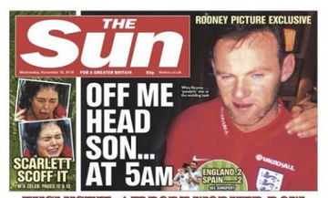Rooney bat song voi gai la khi vo vang nha hinh anh