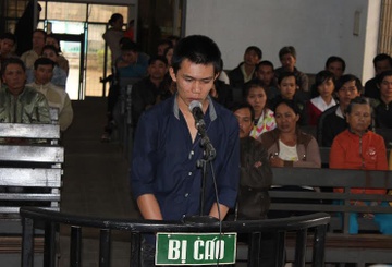 Giua khuya dam chet vo roi tu tu hinh anh