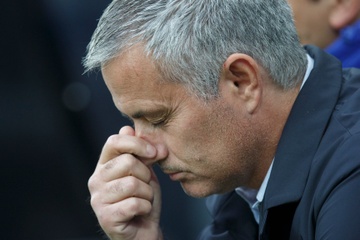 Tottenham san sang tim ung vien thay the Mourinho hinh anh
