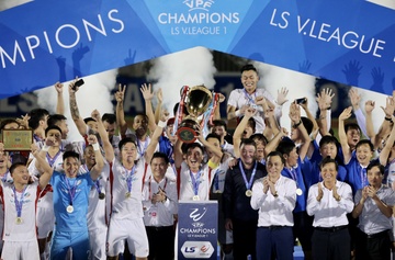 The thuc thi dau V.League 2020 co nen duoc duy tri? hinh anh