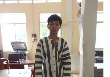 Vo hoi duong roi cuop dien thoai hinh anh