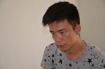 Nhom thanh nien chay oto dung sung truy sat bi bat giam 4 thang hinh anh