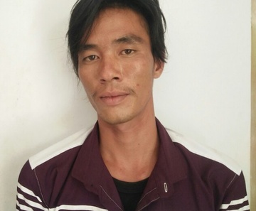 Bat nghi pham 9X hiep dam tre em roi tron sang Campuchia hinh anh