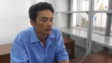 Khoi to nguoi cha dau doc 3 con ruot roi tu tu hinh anh