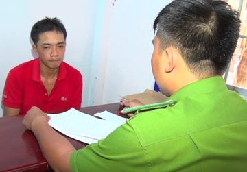 Bat nghi pham gay ra 3 vu cuop ngay mung 2 Tet hinh anh