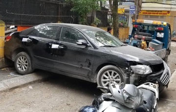 Tai xe lai Toyota Camry lui chet nguoi la dai ta cong an hinh anh