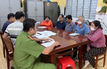9 nguoi bi khoi to dieu tra ve toi danh bac hinh anh