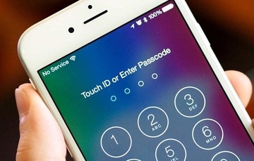 Apple thua nhan co tinh lam cham cac dong iPhone cu hinh anh