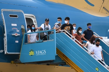 Vietnam Airlines lai lui ngay hop dai hoi co dong hinh anh