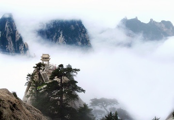 Quoc gia rong nhat chau A, tiep giap 14 nuoc khac nhau hinh anh