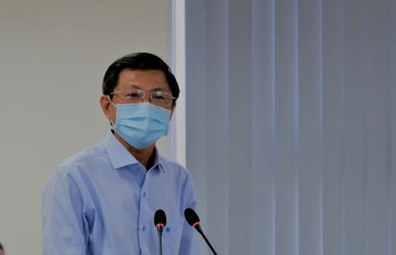 De xuat tiem vaccine Covid-19 cho nhan vien khach san tai TP.HCM hinh anh