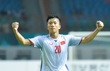 Phan Van Duc: Cau be trong vong tay me ngay nao gio da lon hinh anh
