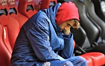 Tien ve cua Bayern khoc tren ghe du bi hinh anh