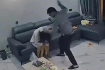 Danh vo da man nhung chi bi giam 5 ngay tai Trung Quoc hinh anh