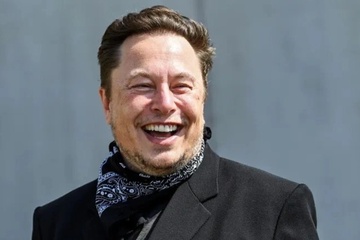 Vi sao Elon Musk gui email cho nhan vien vao gio trai khoay hinh anh