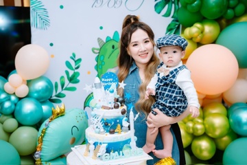 Bo suu tap hon 500 binh sua cua me bim o TP.HCM hinh anh