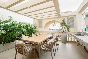 Vợ chồng TP.HCM chi 3,5 tỷ 'lột xác' căn nhà ở 20 năm