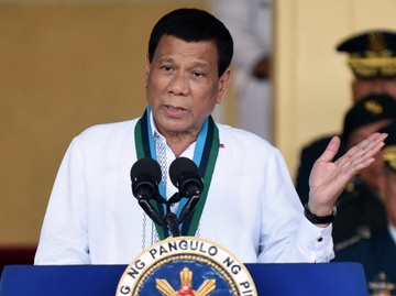 TT Duterte: Nguoi ban Donald Trump lam kinh te Philippines bat on hinh anh