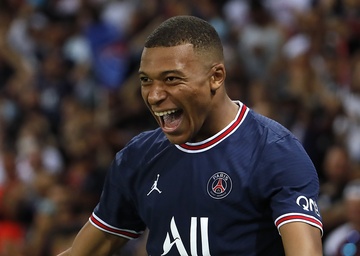 Phi vu Mbappe di dung huong Perez muon hinh anh