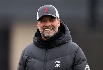 Klopp co ly khi noi Liverpool khong can Ronaldo hay Messi hinh anh